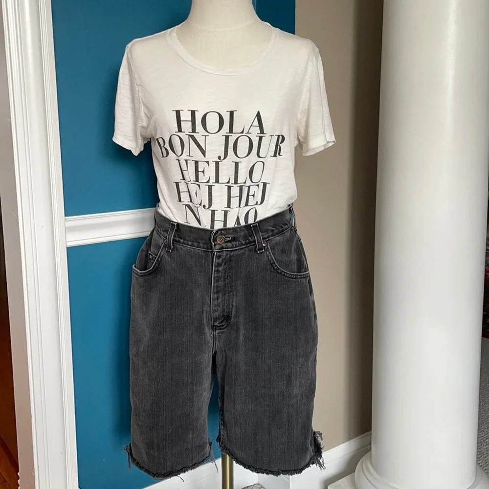 Vintage Lee black cutoff knee length denim jean shorts 25